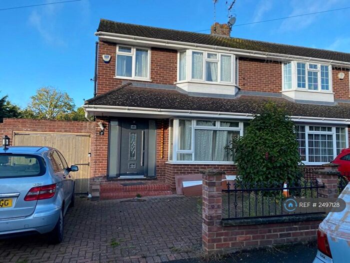 3 Bedroom Semi-Detached House To Rent In Opendale Road, Burnham, Slough, SL1