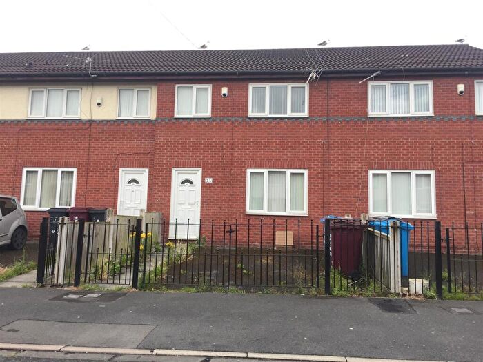 3 Bedroom Town House For Sale In Marbury Road, Liverpool, L32