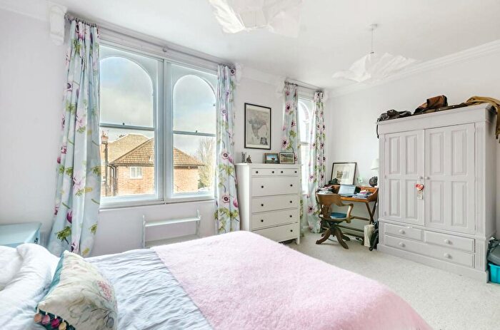 4 Bedroom House To Rent In Goodrich Road, East Dulwich, London, SE22