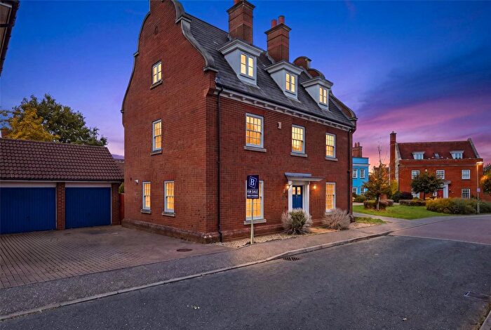 5 Bedroom Detached House For Sale In Sidney Place, Old Beaulieu, Chelmsford, Essex, CM1