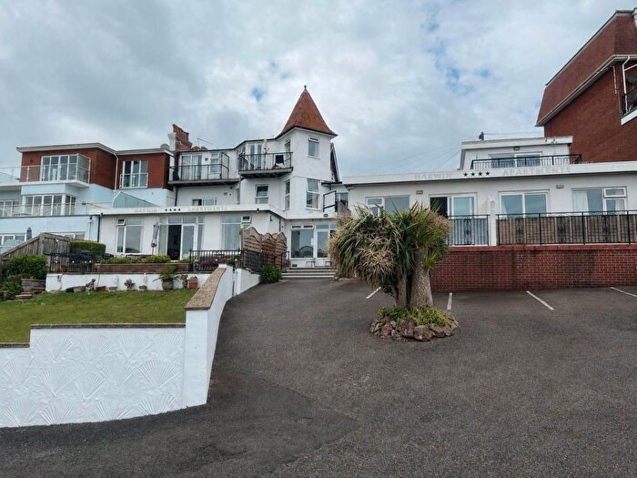 1 Bedroom Flat To Rent In Alta Vista Road, Paignton, TQ4