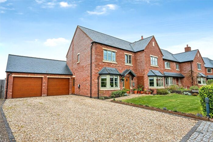5 Bedroom Detached House For Sale In Farriers Way, Lighthorne, Warwick, Warwickshire, CV35
