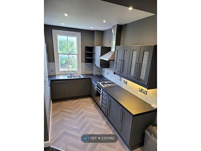 1 Bedroom Flat To Rent In Stanton Road, London, SW20