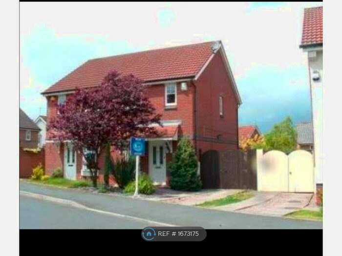 2 Bedroom Semi-Detached House To Rent In Viaduct Drive, Wolverhampton, WV6