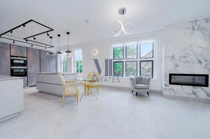 3 Bedroom Flat To Rent In Shroton Street, Marylebone, NW1