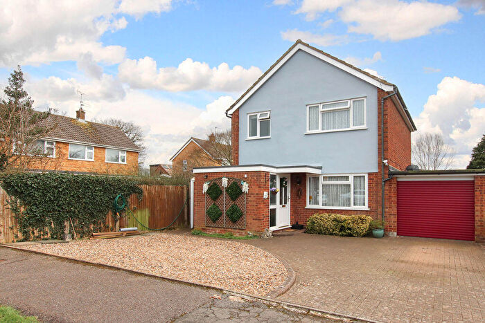 3 Bedroom Detached House For Sale In Wellswood Close, Hemel Hempstead, HP2
