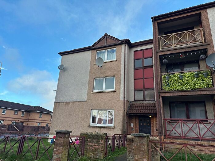 2 Bedroom Flat To Rent In Dalriada Crescent, Motherwell, ML1
