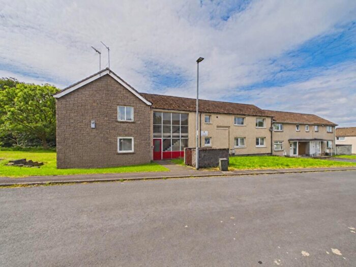 2 Bedroom Flat To Rent In Wren Place, Johnstone, PA5