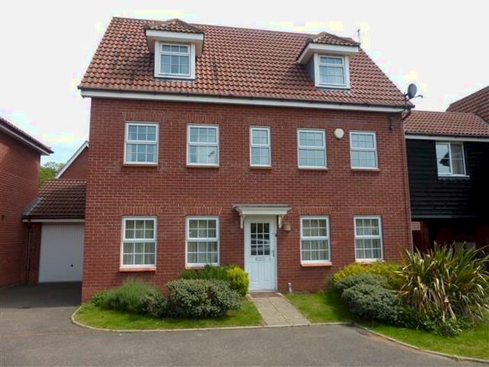 5 Bedroom House To Rent In Ethelreda Drive, Thetford, IP24