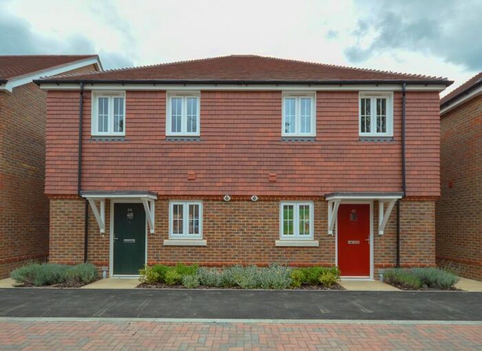 2 Bedroom Semi-Detached House To Rent In Priors Orchard, Southbourne, Emsworth, Hampshire, PO10