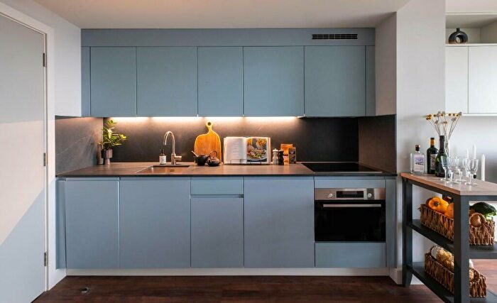 1 Bedroom Apartment To Rent In West Marches, Victoria Way, Woking, Surrey, GU21