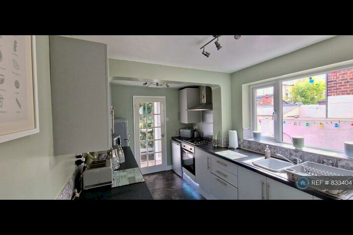 2 Bedroom Semi-Detached House To Rent In Queens Road, Wallasey, CH44