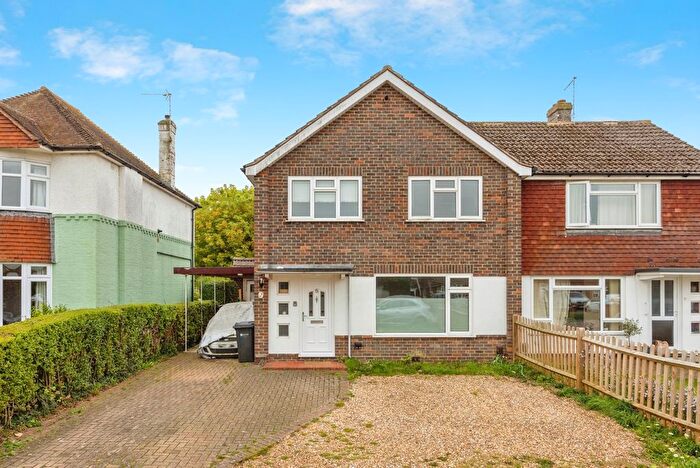 3 Bedroom Semi-detached House For Sale In Fairlands Avenue, Fairlands, Guildford, Surrey, GU3