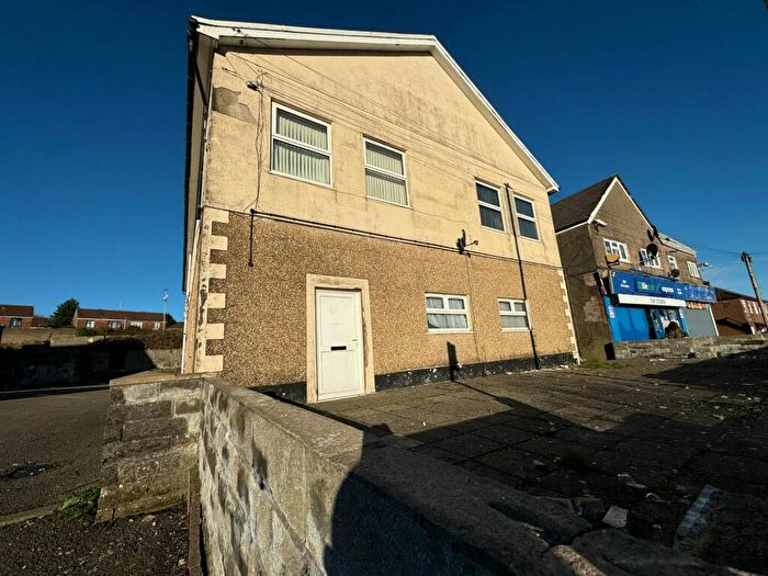 3 Bedroom End Of Terrace House To Rent In Heol Aneurin, Aneurin House Heol Aneurin, CF83