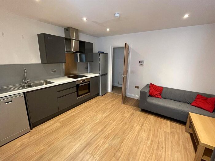 2 Bedroom Apartment To Rent In Lower Bristol Road, BA2