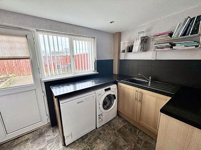 5 Bedroom Detached House For Sale In Dunsdale Road, Holywell Village, NE25