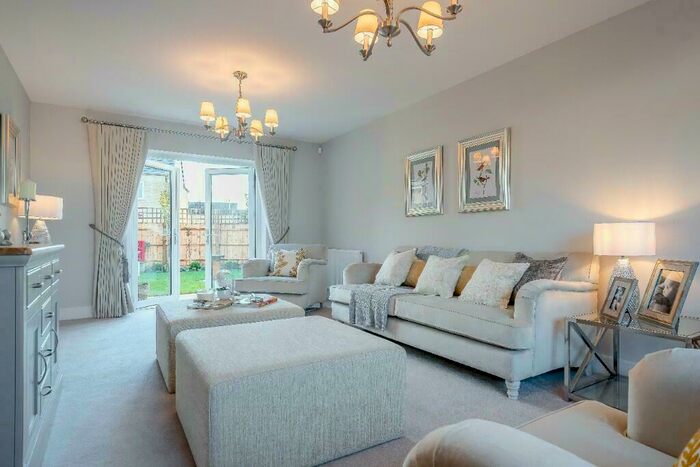 4 Bedroom Detached House For Sale In Off High Street/Cleyhill Gardens Chapmanslade, BA13