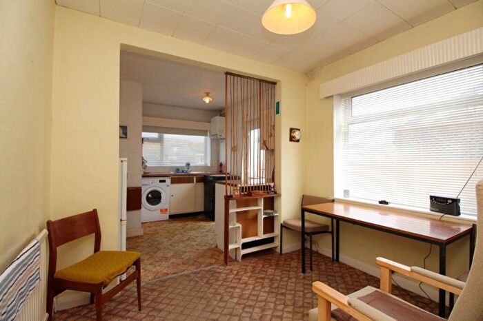 2 Bedroom Bungalow For Sale In Bastion Close, Prestatyn, Denbighshire, LL19