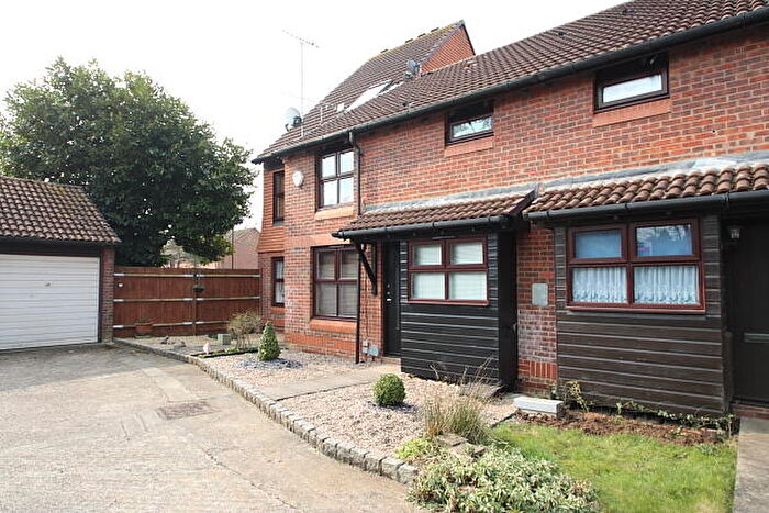 1 Bedroom Terraced House To Rent In Veryan, Woking, GU21