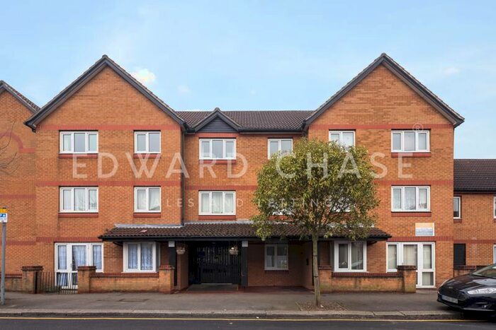1 Bedroom Property To Rent In Retirement Home (Over 's Only), Newbury Park, IG2