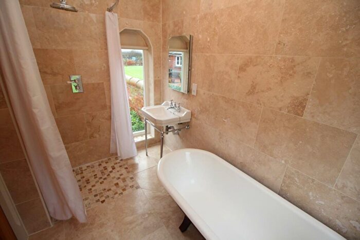 1 Bedroom Character Property To Rent In Grantham Road, Ingoldsby, NG33