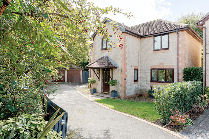 4 Bedroom Detached House For Sale In The Park, Bradley Stoke, Bristol, BS32