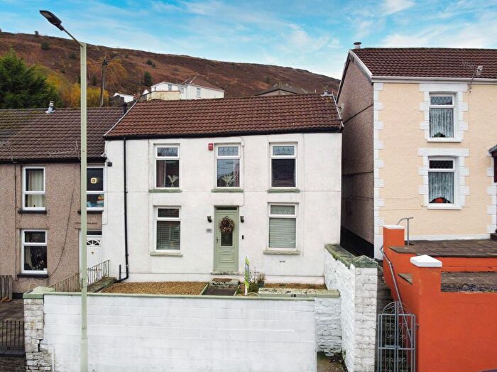 3 Bedroom Terraced House For Sale In Cornwall Road, Tonypandy, CF40