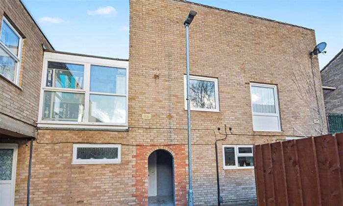 1 Bedroom Flat To Rent In Dorking Walk, Corby, NN18