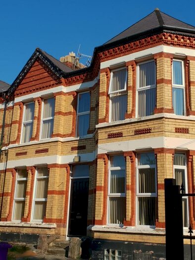 2 Bedroom Apartment To Rent In Grassendale Road, Liverpool, L19