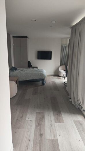 1 Bedroom Studio To Rent In Flat-, A Greenhill Way, Harrow, HA1
