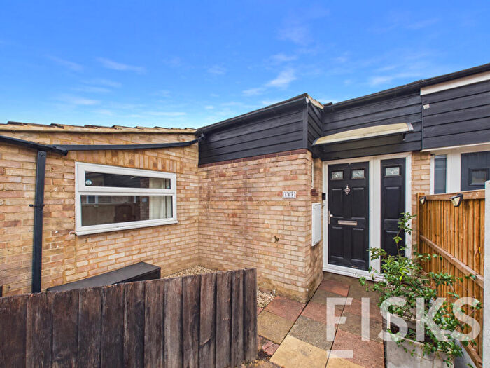 4 Bedroom Terraced Bungalow For Sale In Beambridge, Basildon, SS13