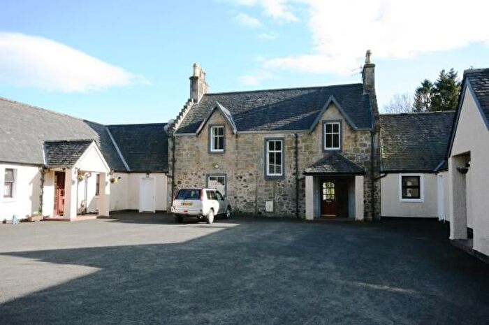 4 Bedroom Farmhouse To Rent In East Ballewan, Blanefield, G63