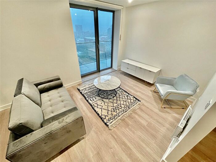 1 Bedroom Apartment To Rent In Exchange Point, New Kings Head Yard, Salford, M3