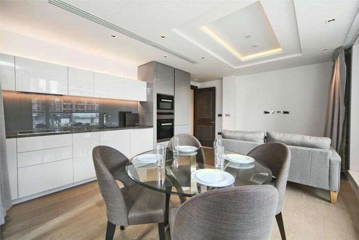 2 Bedroom Flat To Rent In Radnor Terrace, London, W14
