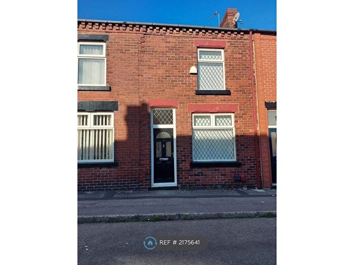 2 Bedroom Terraced House To Rent In Dixon Street, Horwich, Bolton, BL6