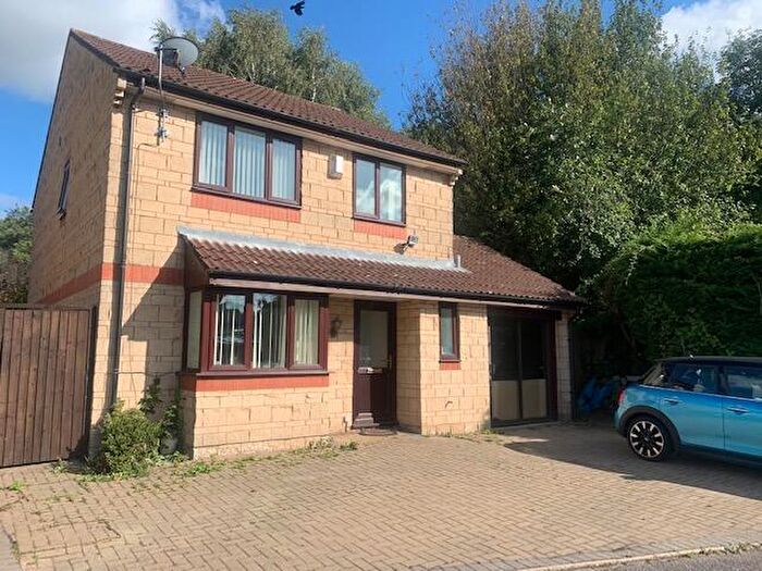 3 Bedroom House To Rent In Ambergate Drive, Cardiff, CF23