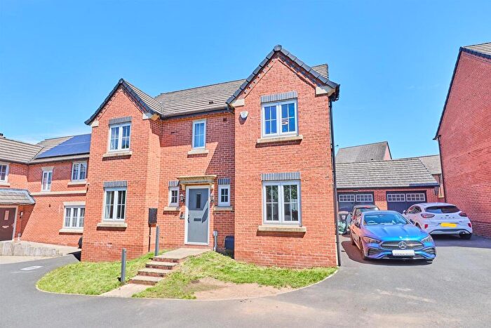 4 Bedroom Detached House For Sale In Cardinal Drive, Burbage, Hinckley, LE10