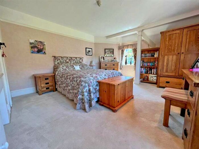 6 Bedroom Detached House For Sale In Danestream, 24 Kivernell Road, Milford On Sea, Lymington, SO41