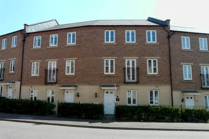 3 Bedroom Terraced House To Rent In Fleming Way, St. Leonards, Exeter, EX2