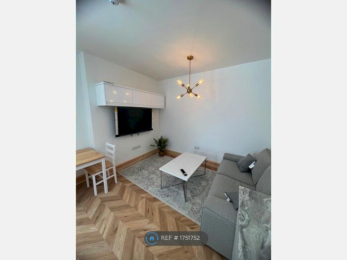 1 Bedroom Flat To Rent In Walliscote Road, Weston-Super-Mare, BS23