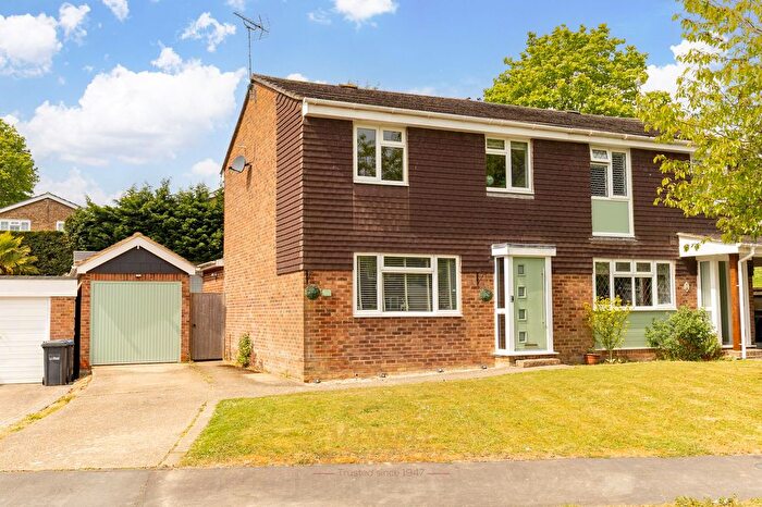 3 Bedroom Semi-Detached House For Sale In Hawarden Close, Crawley Down, RH10