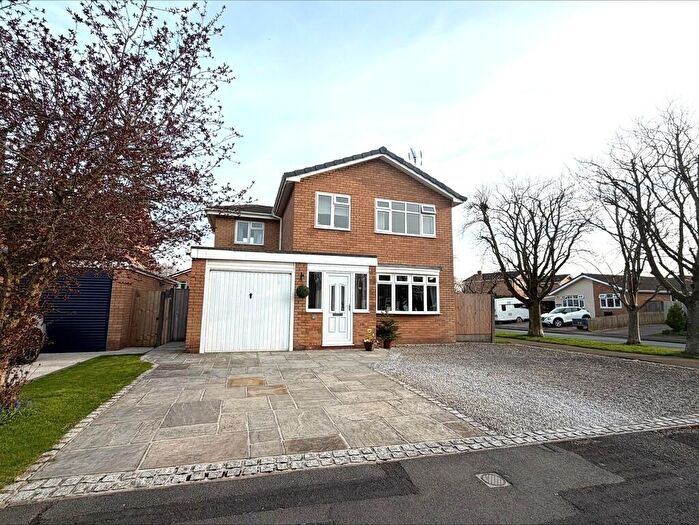 4 Bedroom Detached House For Sale In Larch Tree Close, Barnton, Northwich, CW8