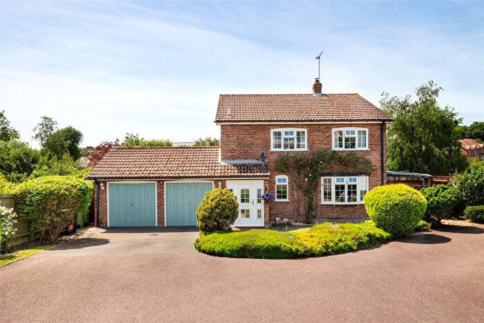4 Bedroom Detached House For Sale In Kipling Drive, Melton Mowbray, Leicestershire, LE13