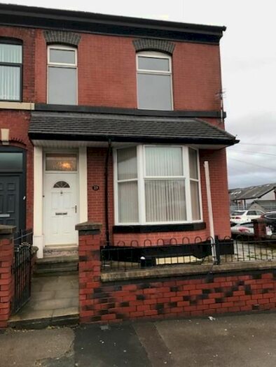 Studio To Rent In Park Street Flat, Bolton, BL1