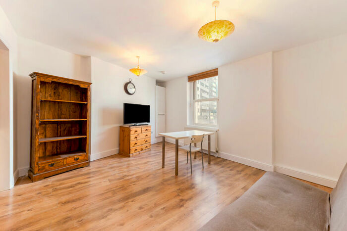 1 Bedroom House To Rent In Drummond Street, Regents Park, London, NW1