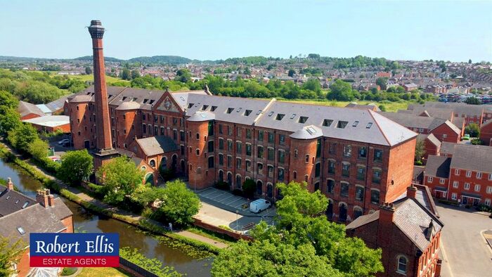 2 Bedroom Flat For Sale In Springfield Mill, Sandiacre, Nottingham, NG10