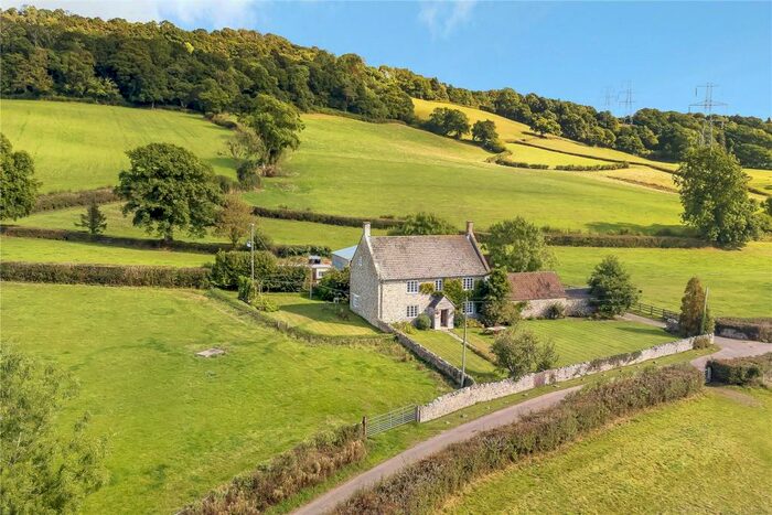 4 Bedroom Detached House For Sale In Dalwood, Axminster, Devon, EX13