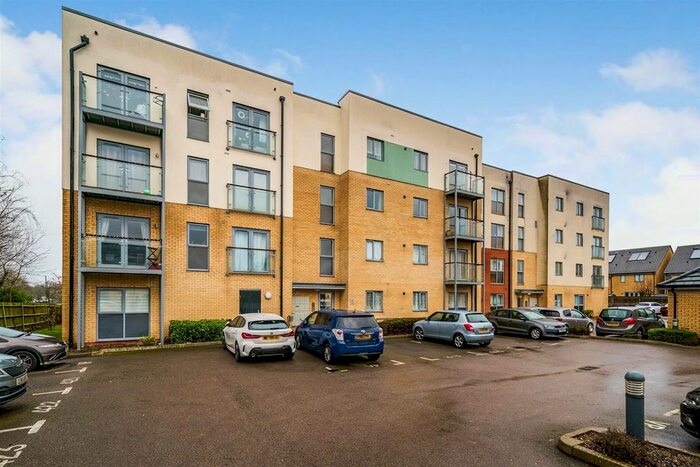 2 Bedroom Flat To Rent In Drury Lane, Stevenage, SG1