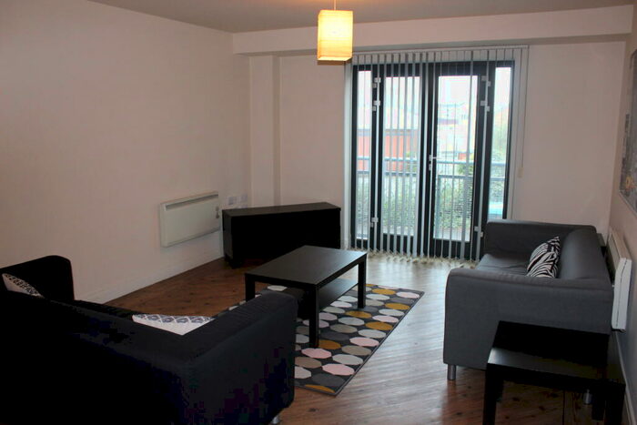 2 Bedroom Flat To Rent In Apartment, Newhall Hill, Birmingham, West Midlands, B1