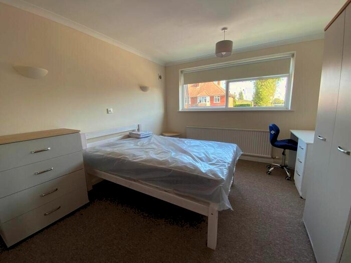 7 Bedroom Detached House To Rent In St. Stephens Road, Canterbury, CT2